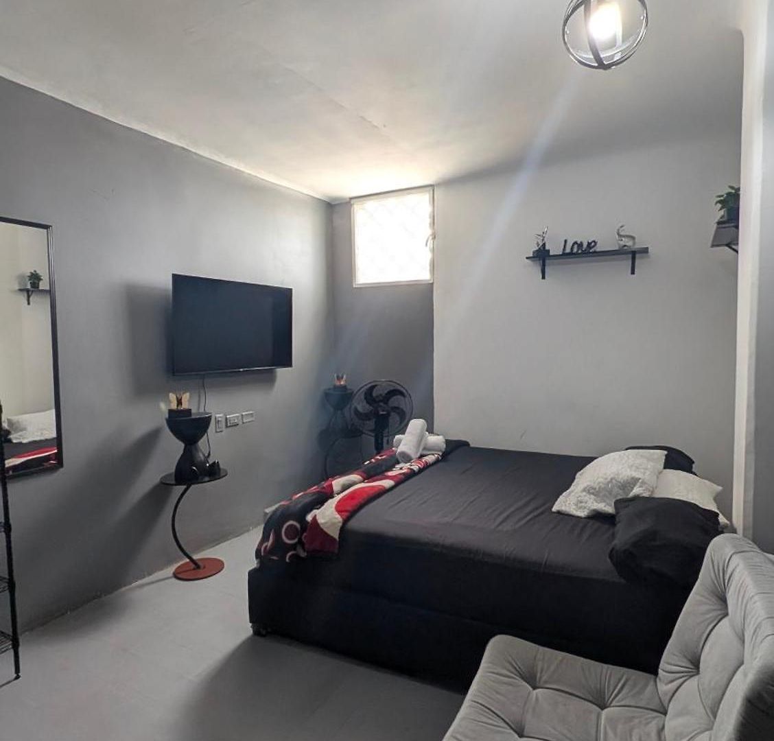 King's 402