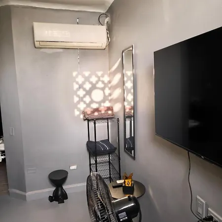Apartamento King's 402 *